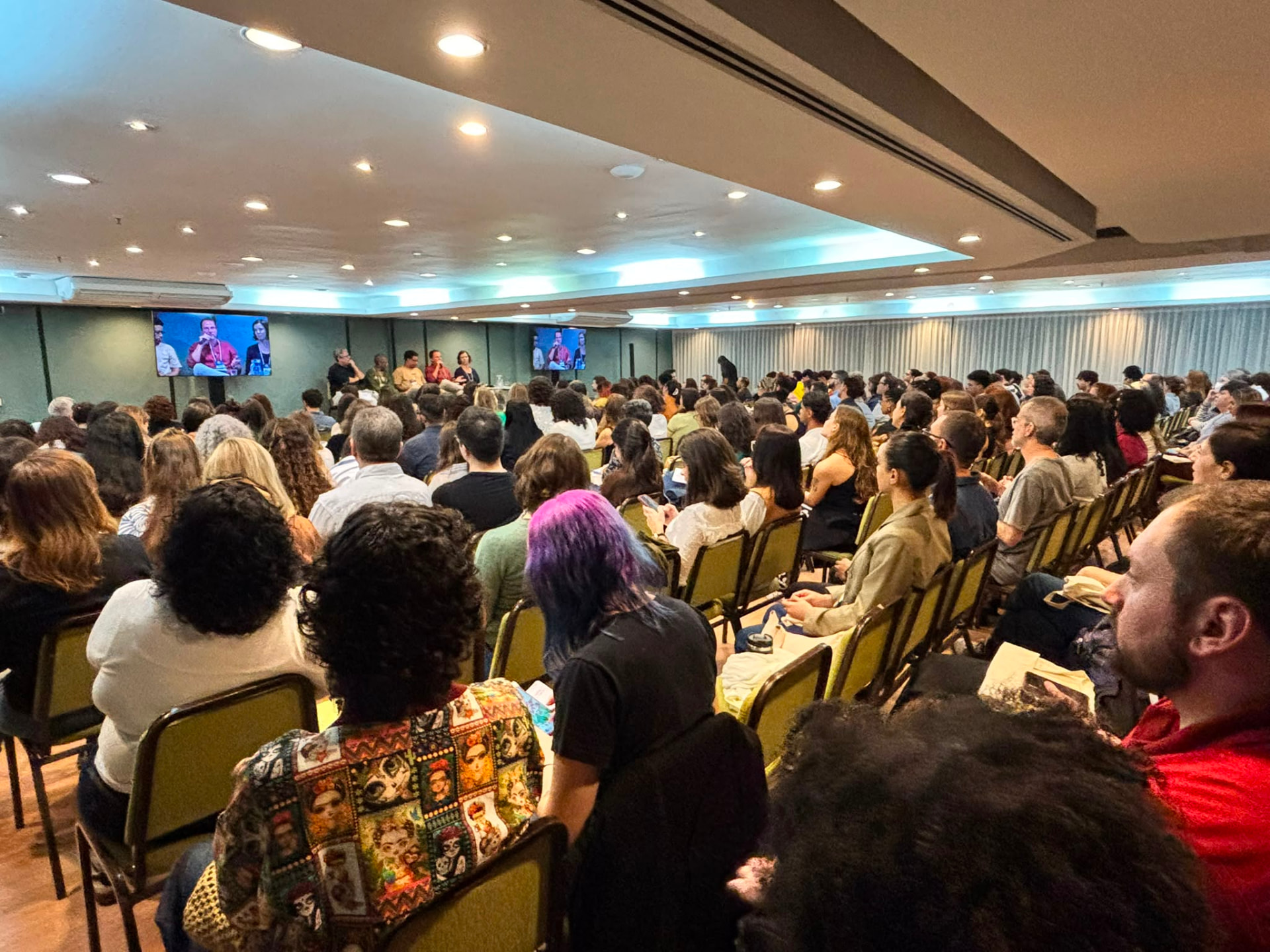 Plateia do II Congresso Internacional de Psicologia Fenomenológico-Existencial, no Rio de Janeiro